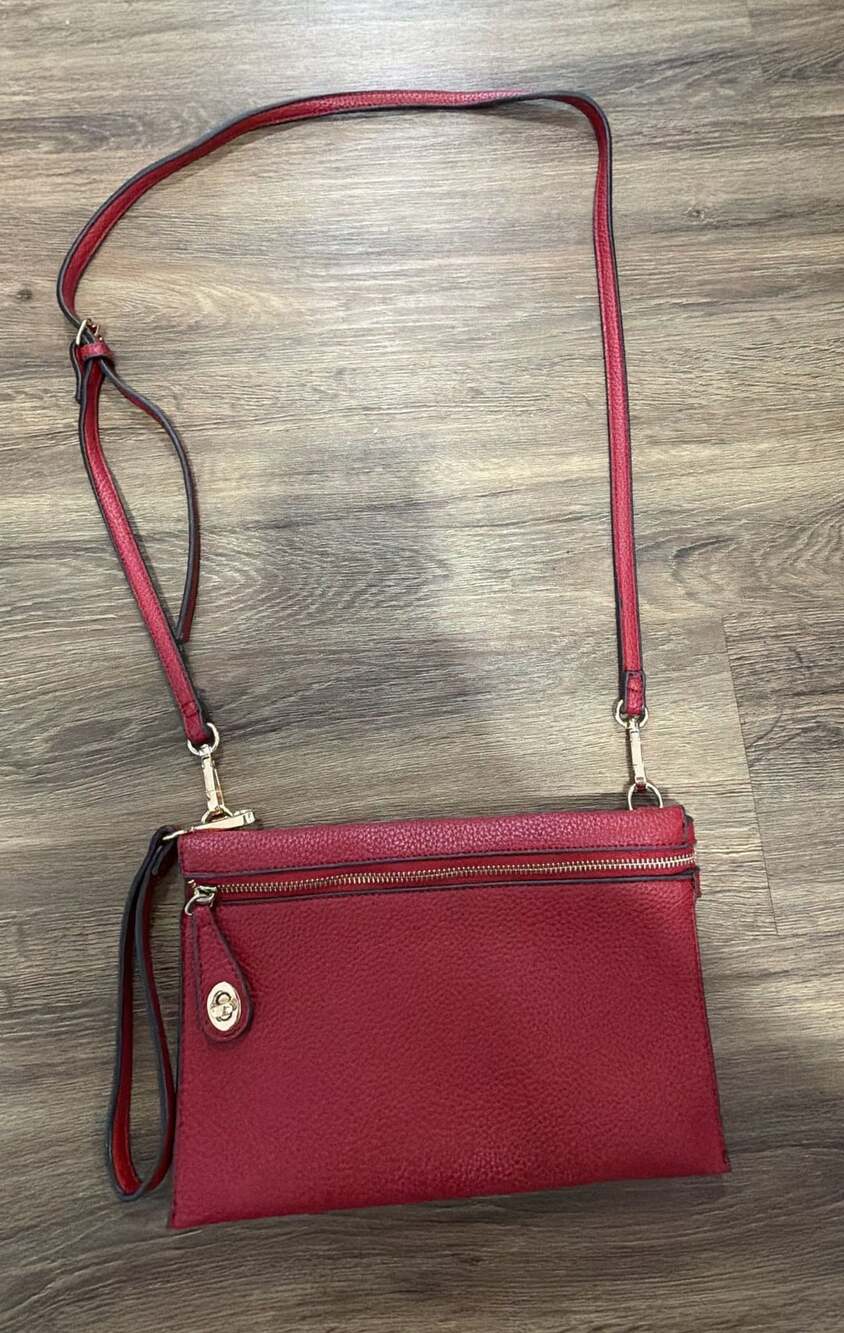 Sondra Roberts Red Pebbled Leather Crossbody Bag Wristlet